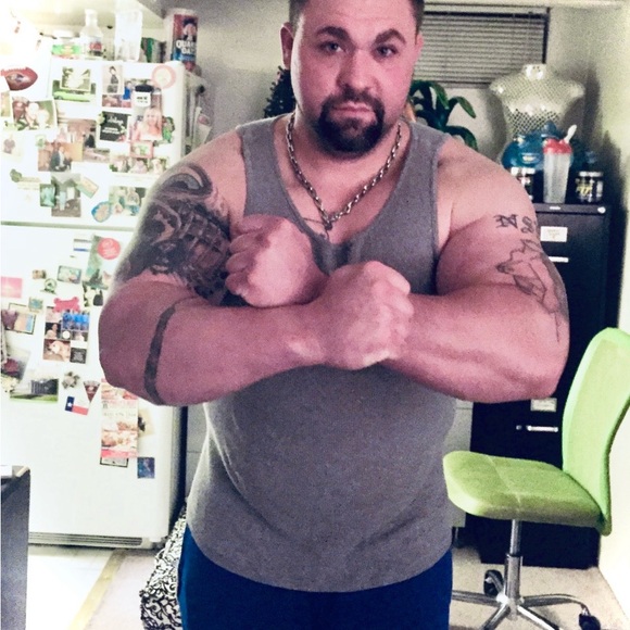 Meet your Posher, Sally - Picture 3 of 8